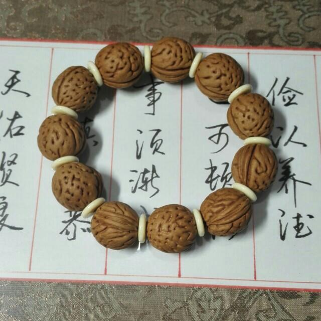 精品毛桃手串,隔片版,适合女士或手腕不粗男士