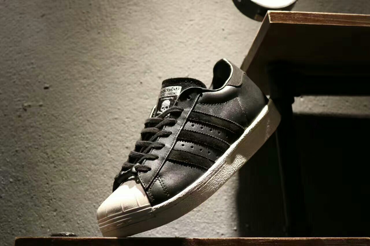 mastermind japan x adidas superstar海外系贝壳头联名系列"mmj"黑暗