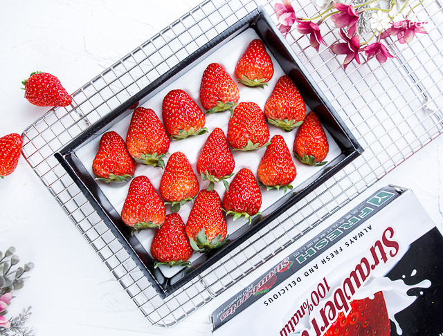 一品莓 空运奶油草莓 strawberry 礼盒装 5盒装
