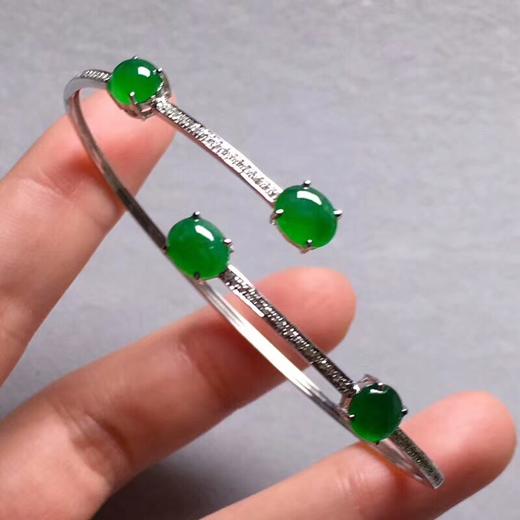 18k金伴南非钻石包证书精美手镯冰阳绿不议退裸石约65628mm