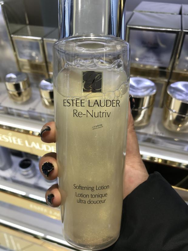 雅诗兰黛 白金级紧肤滋润精华水250ml