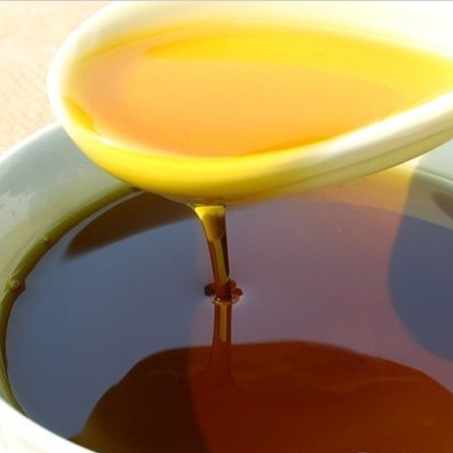 开阳福硒菜油纯物理压榨的本地菜籽油油香四溢