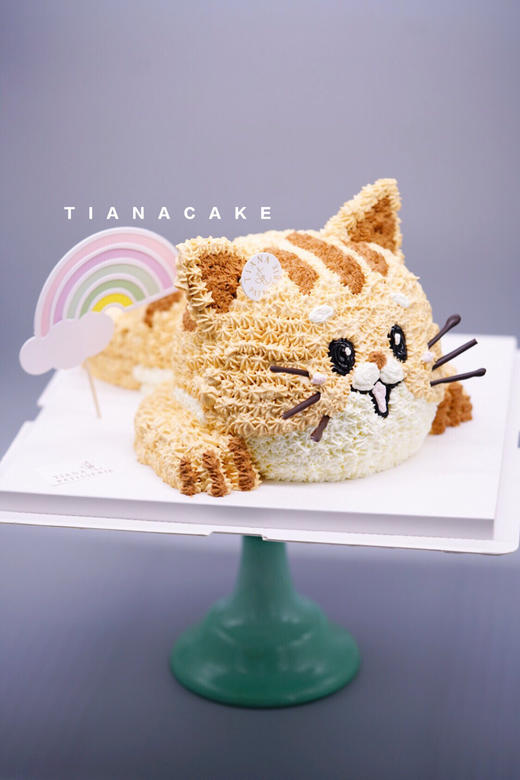 猫咪奶油蛋糕