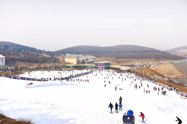 【蟠龙山滑雪场】特惠票