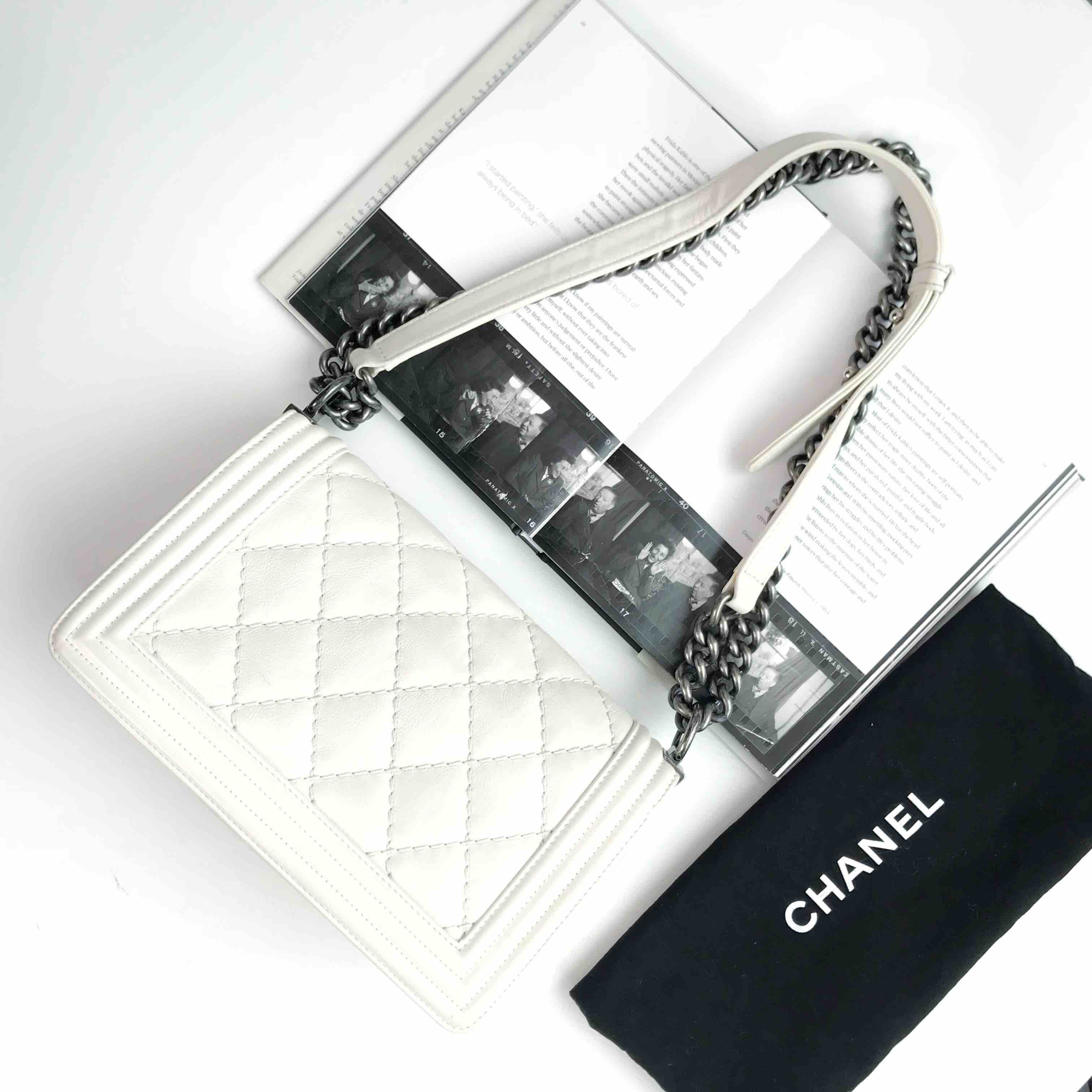 chanelboy白色sale