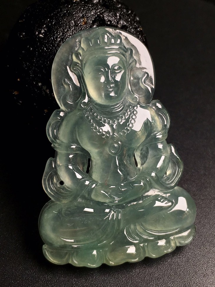 10172翡翠冰种底色度母