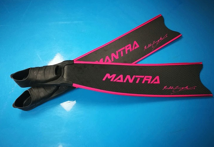 意大利进口mantra cetma自由潜脚蹼 纯碳纤维专业自由