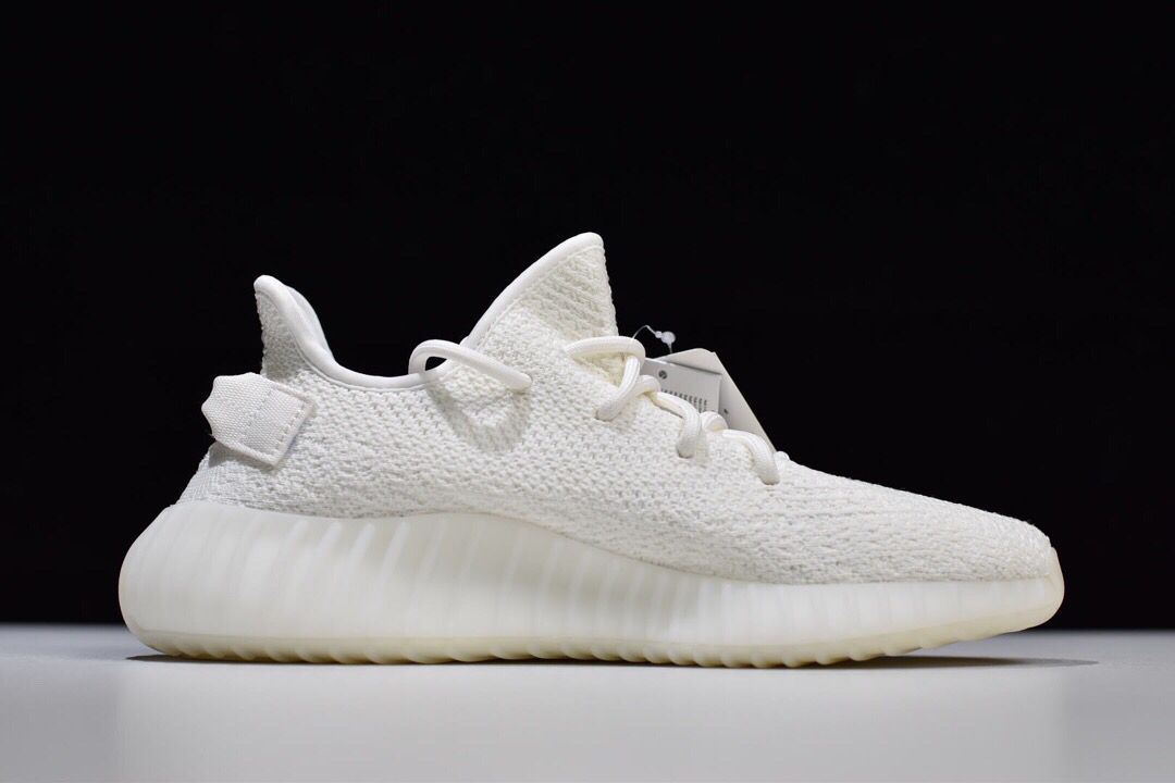 正品订单bcyeezy350v2纯白冰淇淋男女全码bc采用真正原厂巴斯夫满钉大