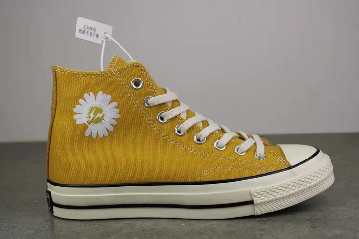 匡威情侣款converse权志龙小雏菊