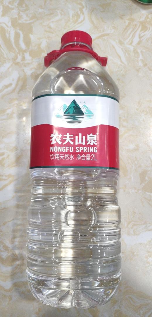 农夫山泉2l水