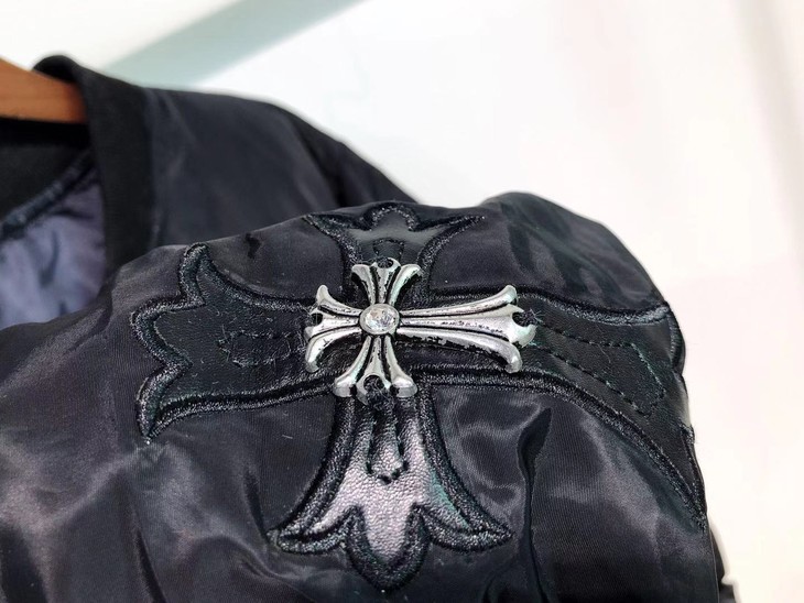 克罗心图案十字架标拼皮刺绣宽松休闲棒球棉服外套