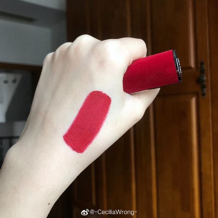 纪梵希复古红丝绒口红n37