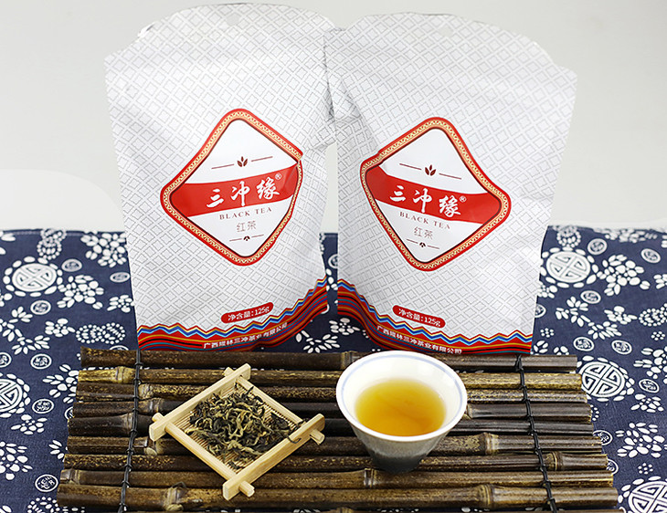 隆林三冲红茶绿色食品高山茶二级125g袋