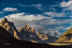 队员游记 | 徒步K2，一个户外姑娘的风雨追梦之路 