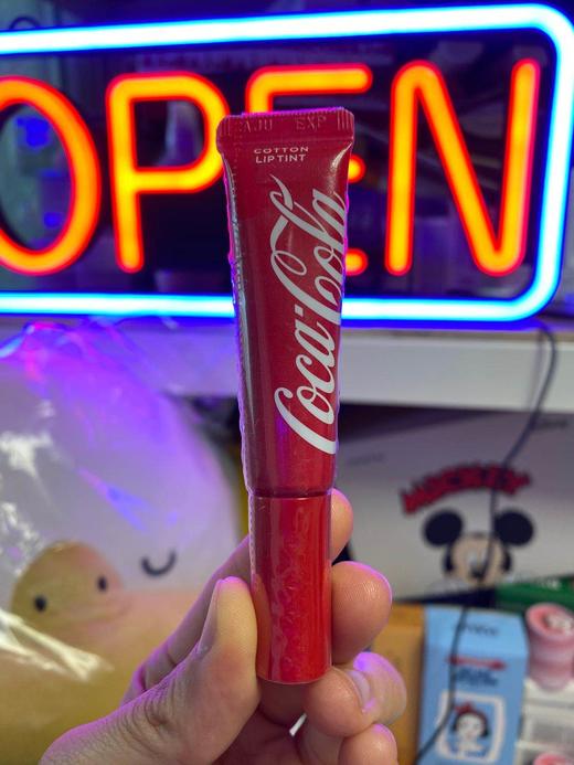 菲诗小铺thefaceshopx可口可乐唇彩唇釉