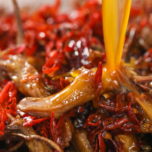 泸叼馋麻辣鸭舌四川特产香辣鸭舌头即食休闲网红零食特色小吃礼盒