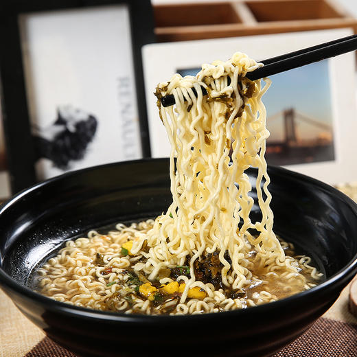 康师傅方便面老坛酸菜牛肉面24袋袋面泡面整箱装休闲零食