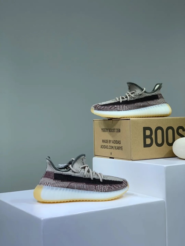 yeezy boost 350v2 椰子350全新配色