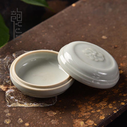 宋式汝窑仿古秋葵花香盒陶瓷香粉盒香道用具