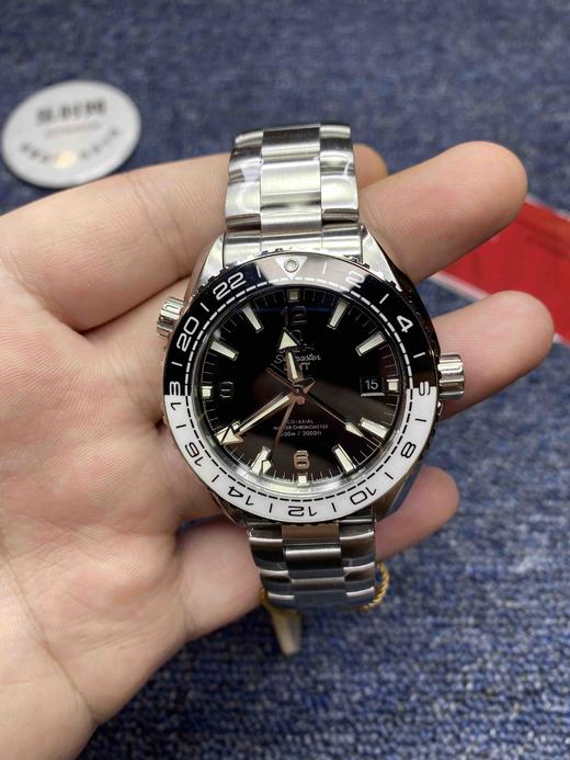 vs新品发售 omega欧米茄 海马600米系列gmt太极圈43.