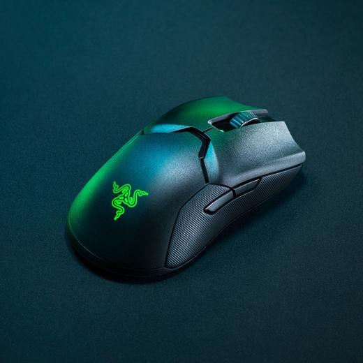 雷蛇(razer)毒蝰69蛇viper有线电竞游戏鼠标fps幻彩rgbmini光微动双手