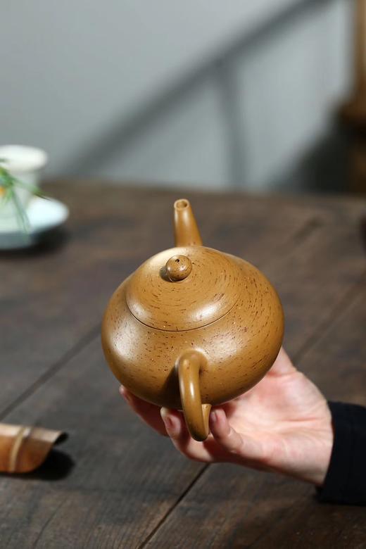梨形壶泥料黄金朱泥容量280cc作者王其明国工