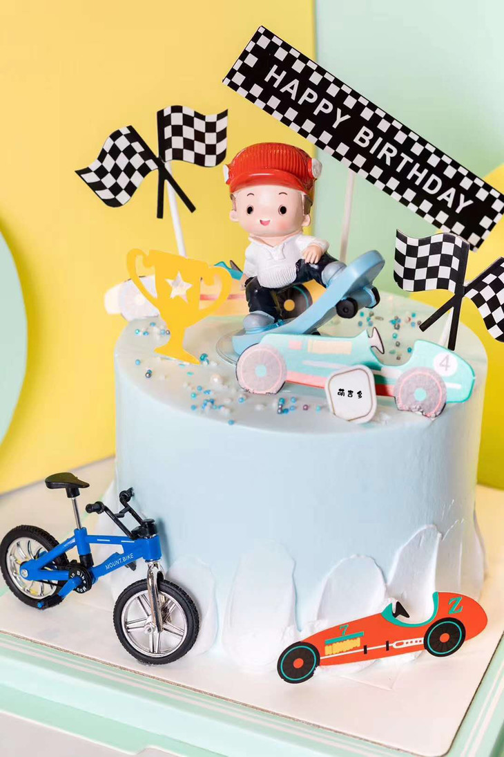 滑板男孩生日蛋糕-m1081(提前三天预订)