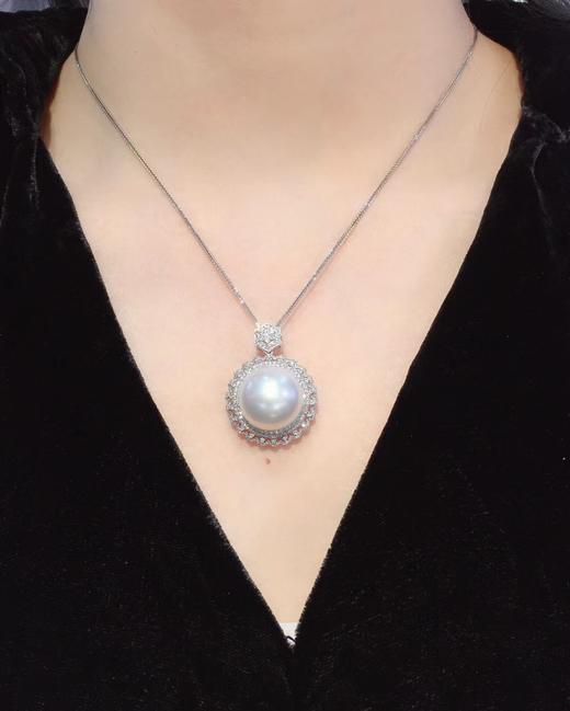 天然豪镶款澳白珍珠吊坠18k金钻石镶嵌珠子正圆强光微微瑕带暖暖的粉