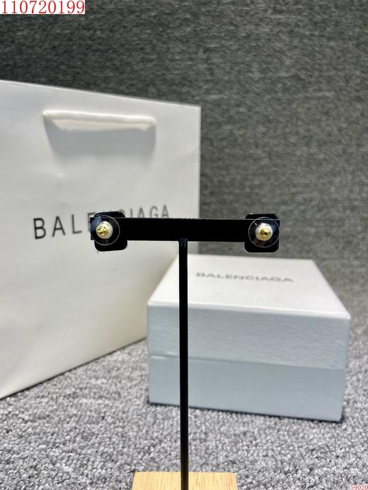 【110720尹语上新$_$199】巴黎世家 balenciaga 复古耳环 简单大方