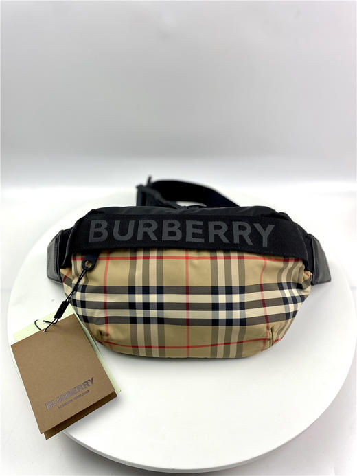 burberry logo装饰格纹腰包 8026557