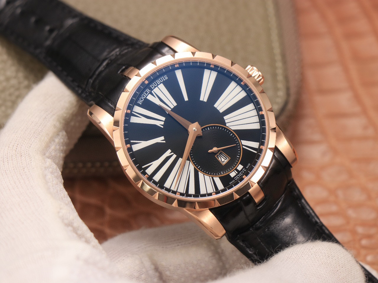 4、罗杰杜彼1 BBR的质量手表是**的：BBR工厂制造的**的手表是什么？ 