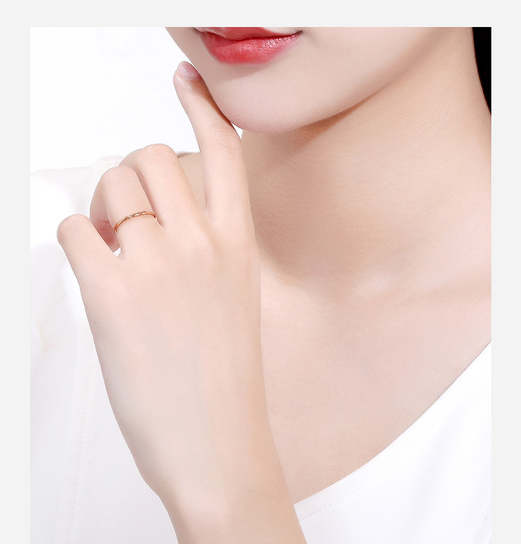 周六福18k金戒指女多彩玫瑰金彩金au750时尚百搭简约素圈尾戒指环