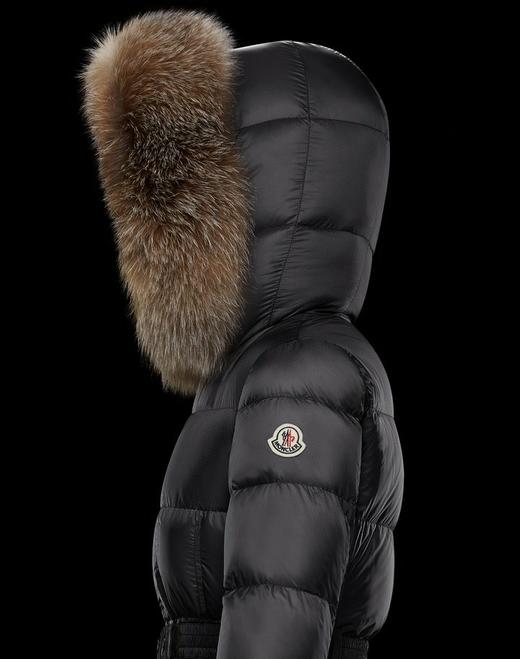 moncler】2020款女士高级芬兰进口银狐毛领鹅绒羽绒服