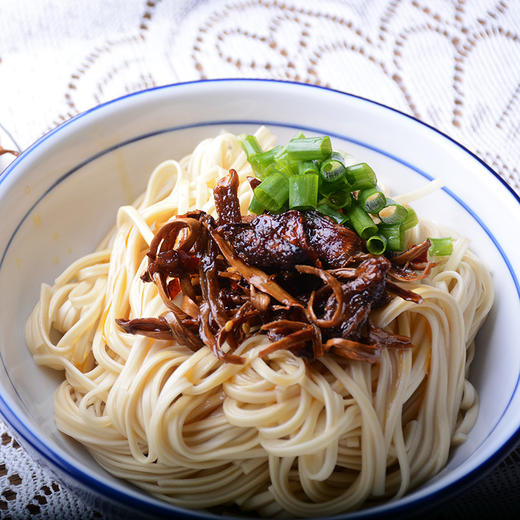 油鸡枞云南特产小吃即食菌菇酱香辣鸡纵菇下饭菜拌面拌饭油鸡枞菌农科