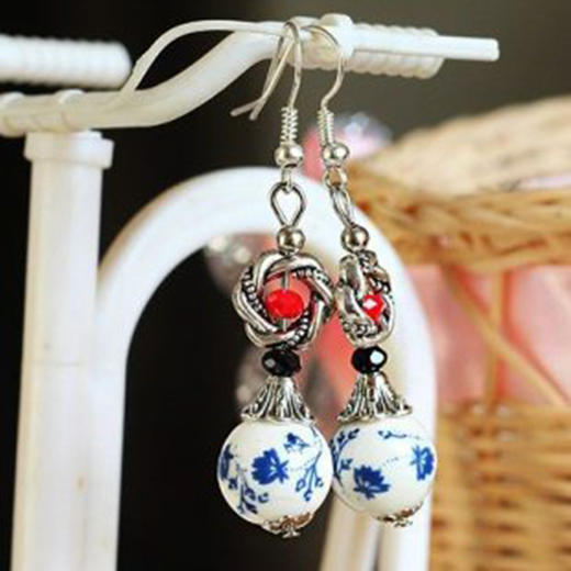 【为思礼 合集】民族风 彩绘 典雅气质青瓷淑女耳环 手串 商品图0