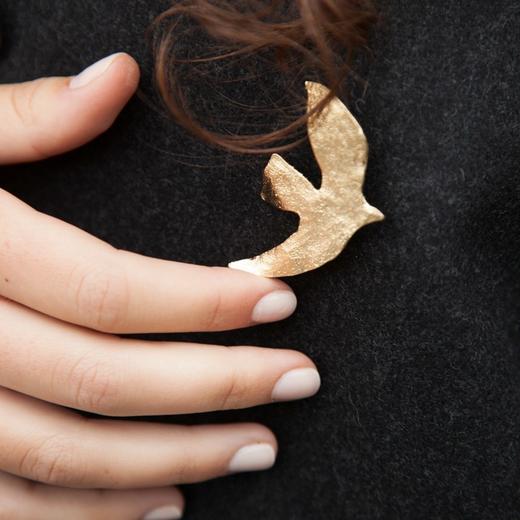 订购7周到｜Cécile Jeanne-Voyage-经典和平鸽 胸针（金色）［法国设计师 ］ 商品图4