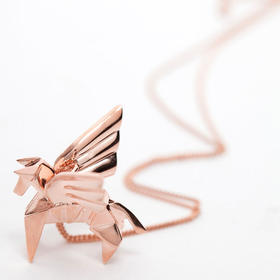 现货 Origami－玫瑰金色折纸天马（小号） 项链 ［法国设计师］
