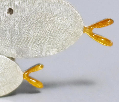 Kiss the Frog－可爱的鱼群 胸针［希腊设计师］ 商品图2