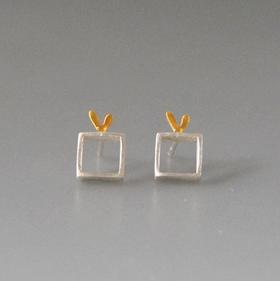 Kiss the Frog-爱的小窗 耳钉［希腊设计师］