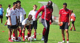 （永久下架）【暑期乐翻天】足球酷玩营