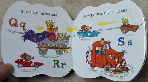 英文原版Richard Scarry&#039;s Cars and Trucks from A to Z 字母入门纸板书适合0-4岁启蒙 商品图3