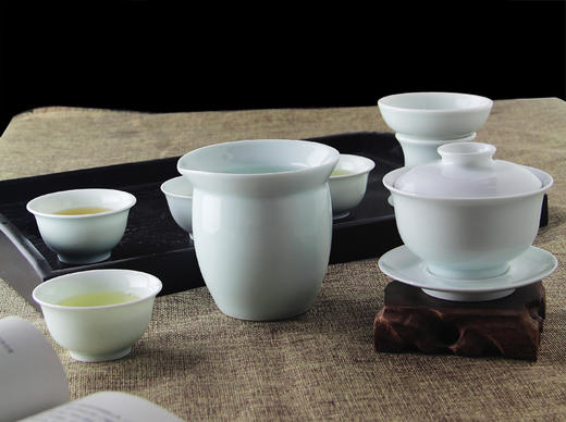 景德镇 陶瓷 国瓷 红叶 9头全手工青釉功夫茶具 商品图0