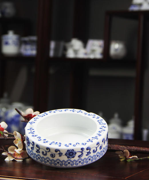 景德镇 陶瓷 国瓷红叶 4头文具青花满莲 商品图3