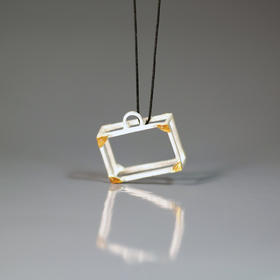 北京仓｜Kiss the Frog-Suitcase-走遍世界的旅行箱 项链（银色）［希腊设计师］