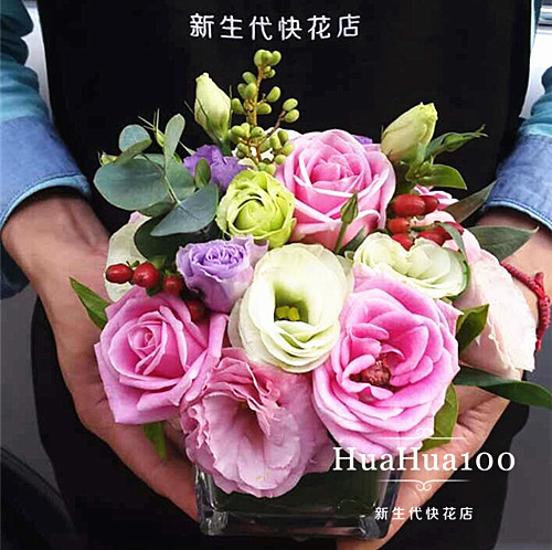 粉色小瓶花花丨5朵玫瑰（含花瓶）