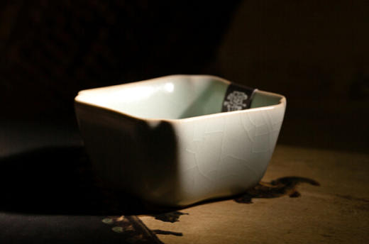 问鼎汝瓷收藏款四方杯（缺货） 商品图0