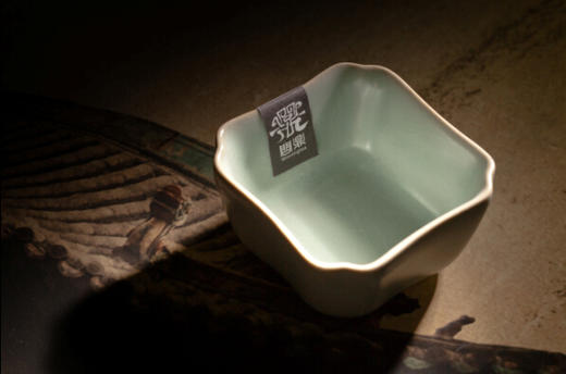 问鼎汝瓷收藏款四方杯（缺货） 商品图2