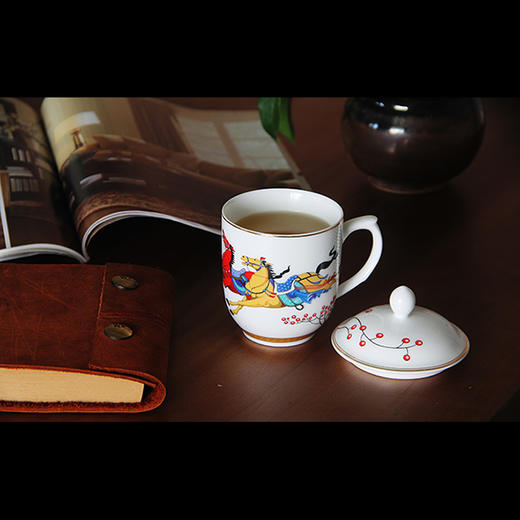 景德镇陶瓷 国瓷红叶 驰骋万里（小）金钟杯 商品图7