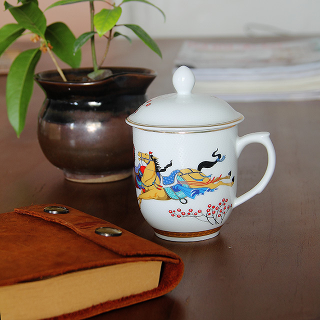 景德镇陶瓷 国瓷红叶 驰骋万里（小）金钟杯