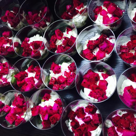 【小甜品满百起送】奶油水果杯 商品图4